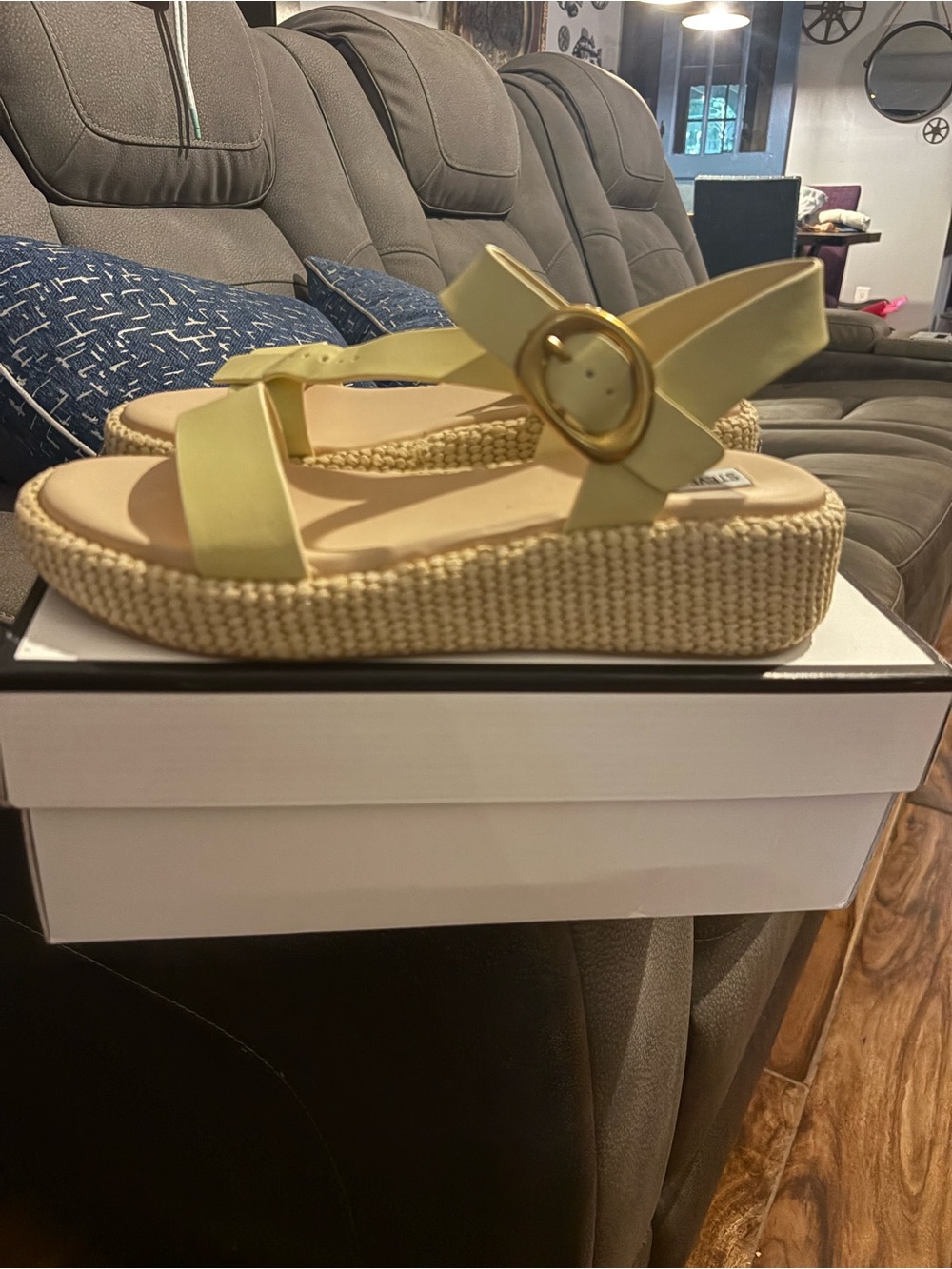 Steve Madden sandals